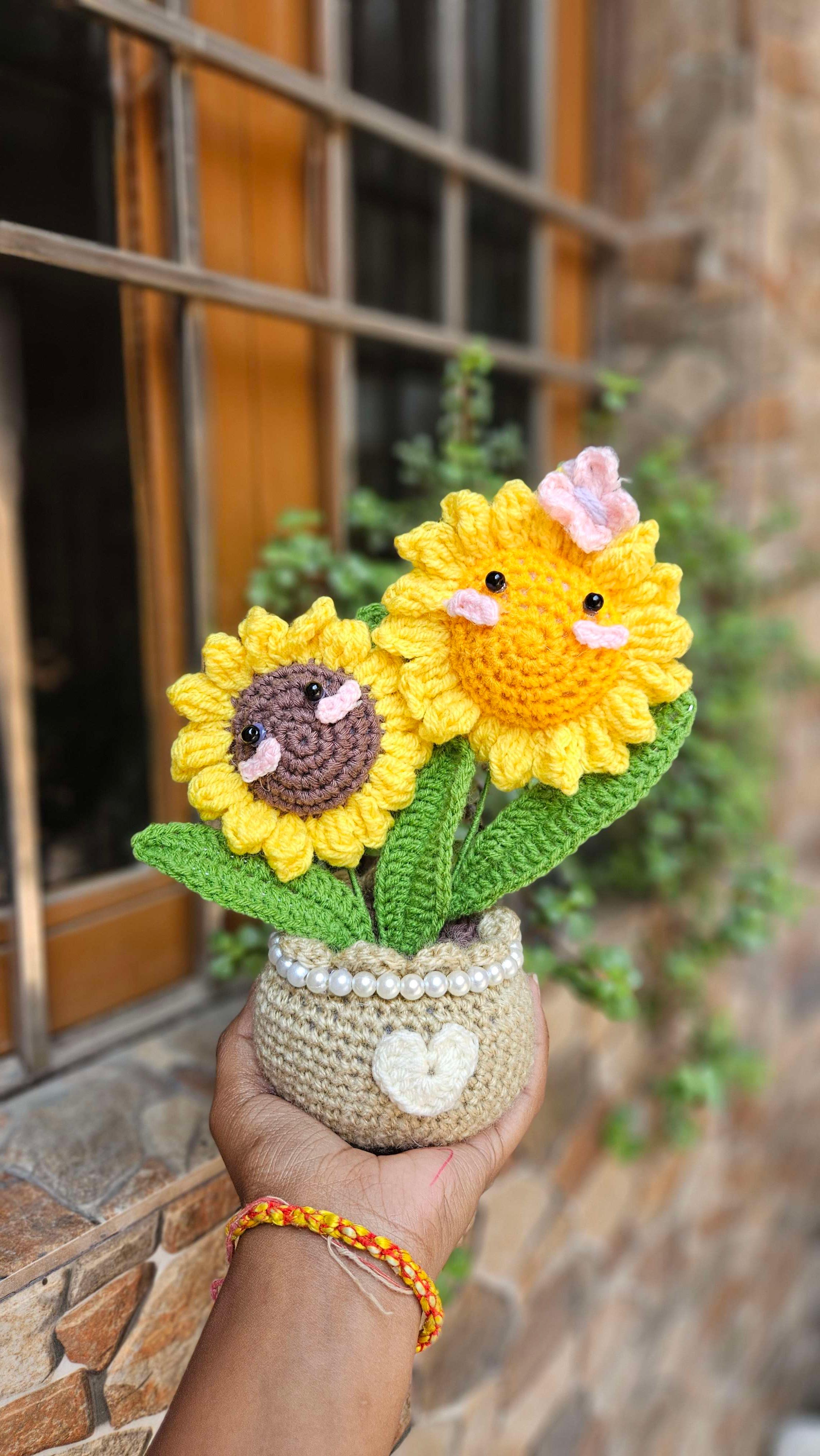 Big dual sunflower  pot