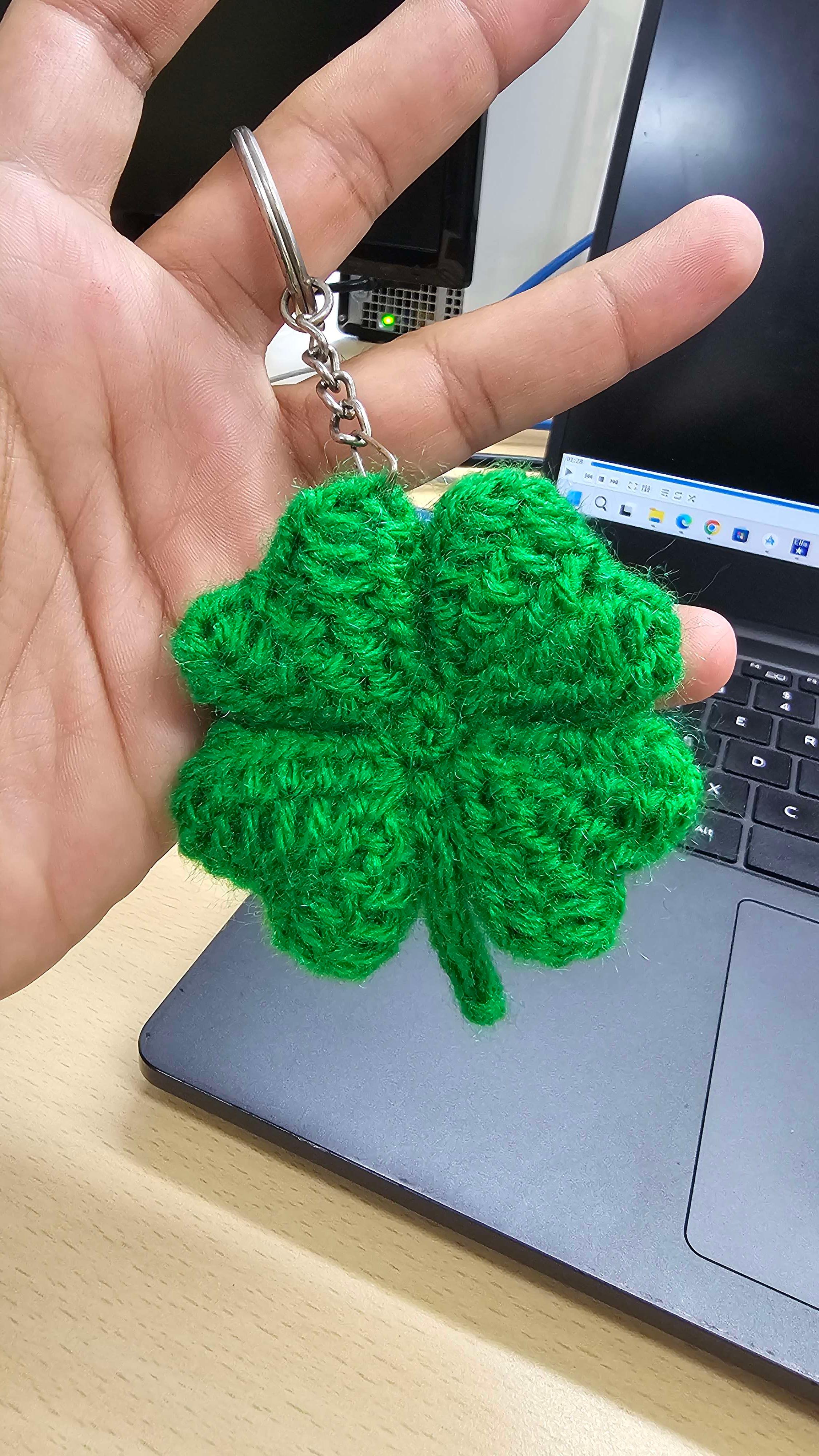 Clover keychain