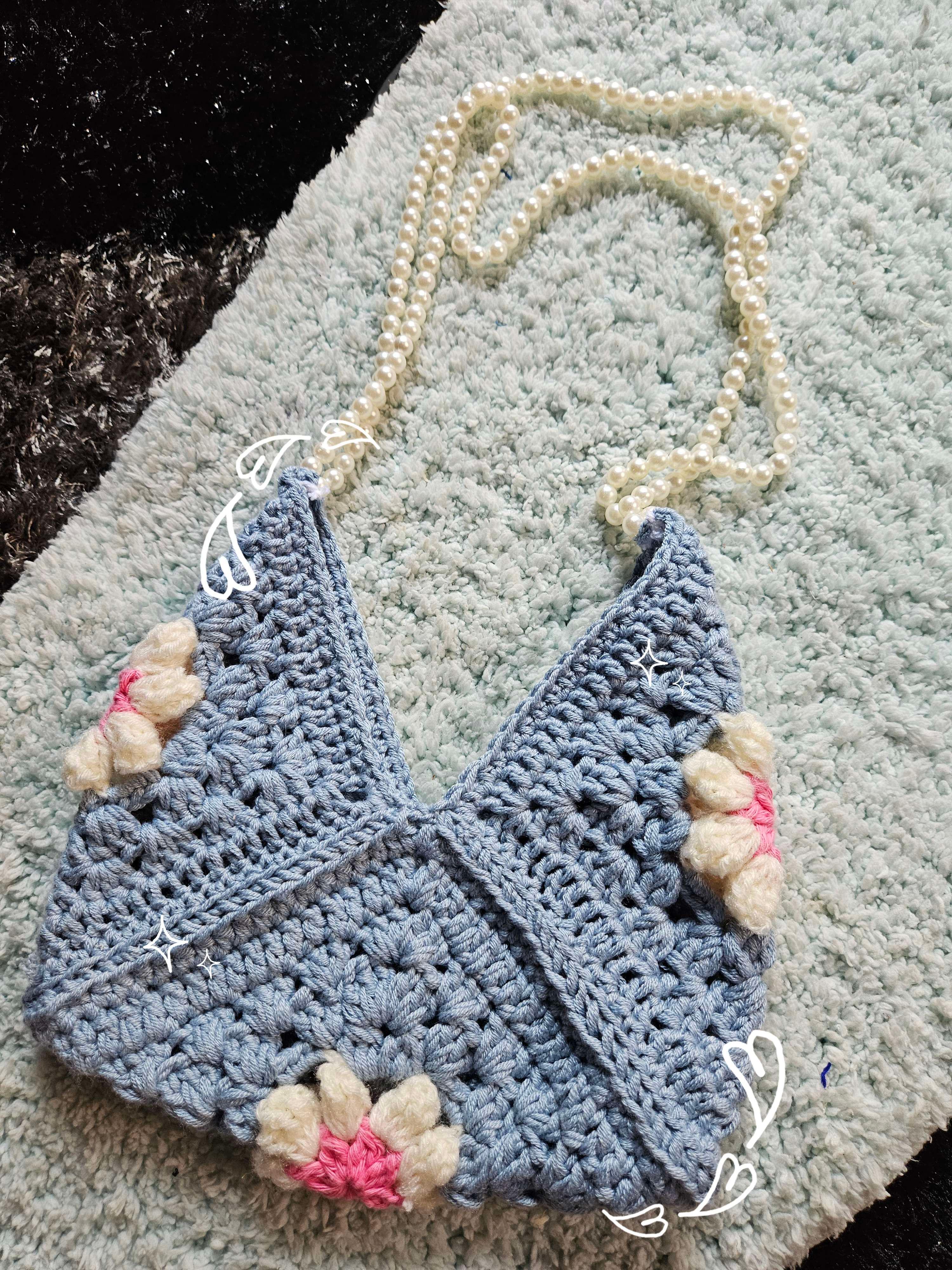 Granny square sling bag