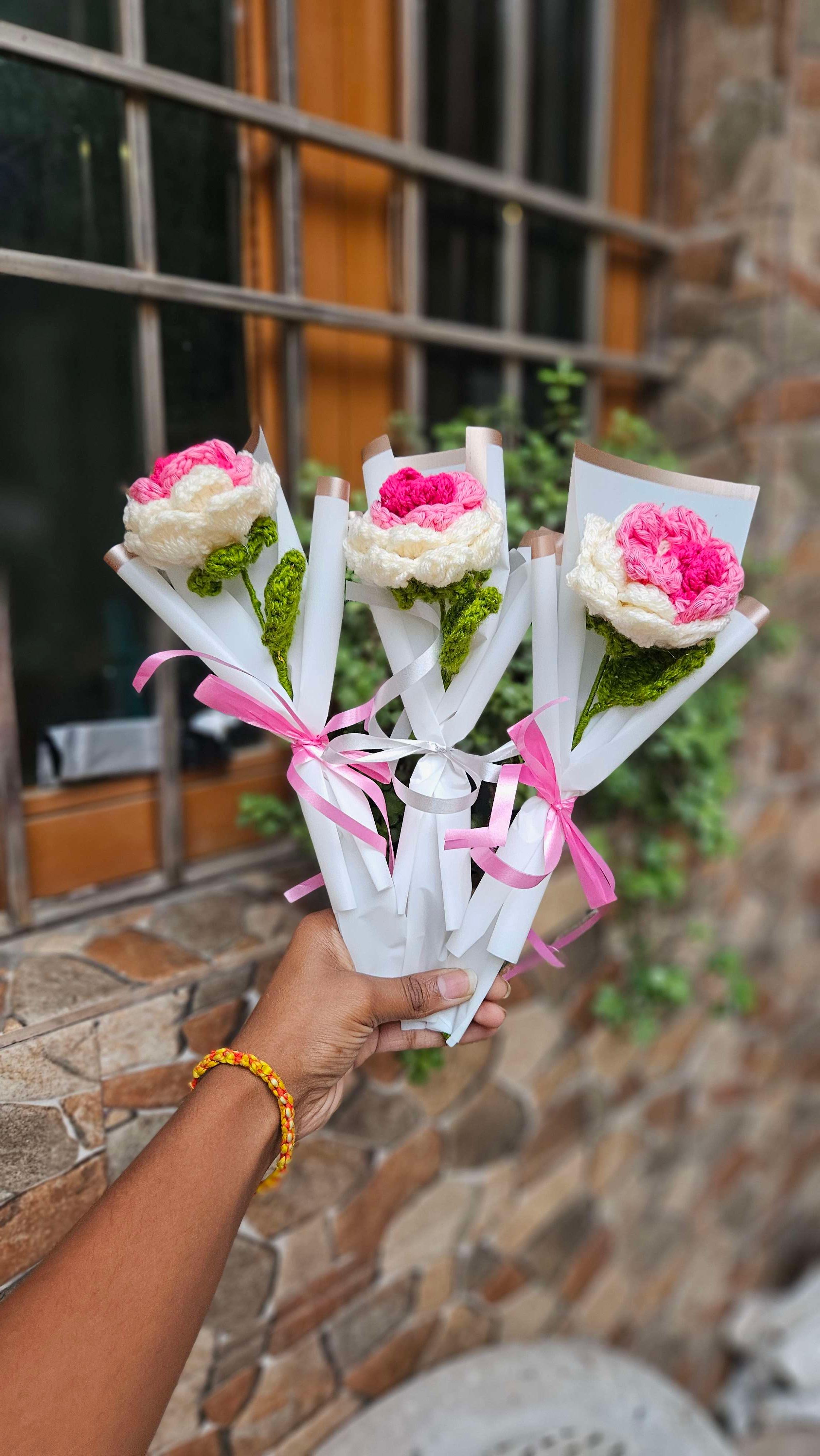 Single shaded rose thumbnail 2