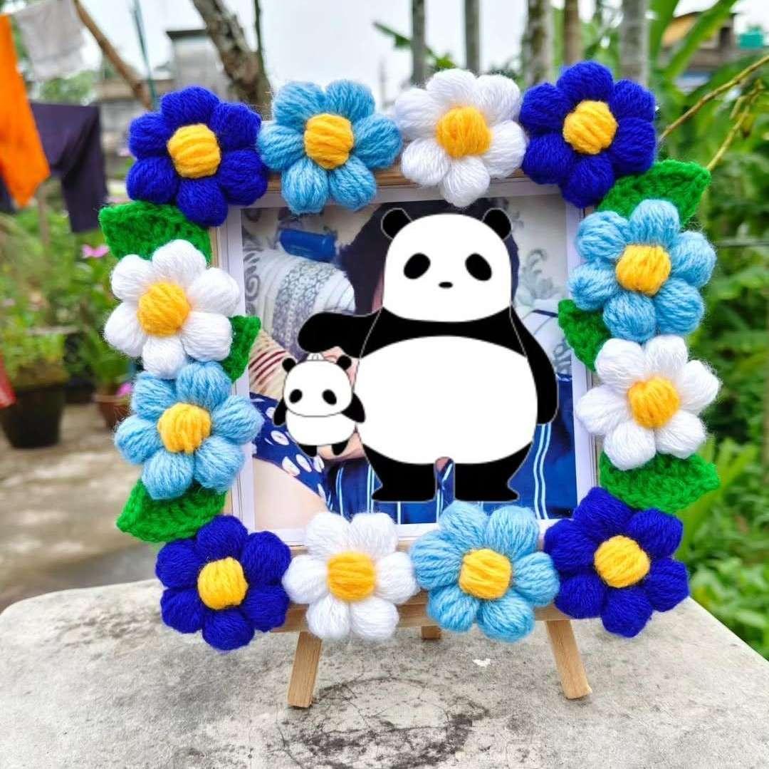 Puff flower frame