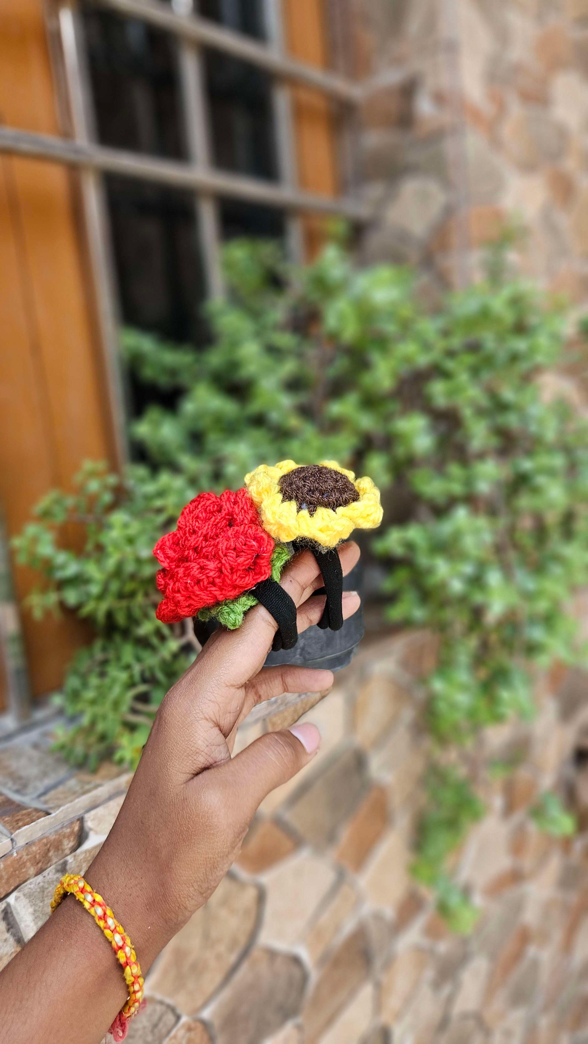Flower rubber band