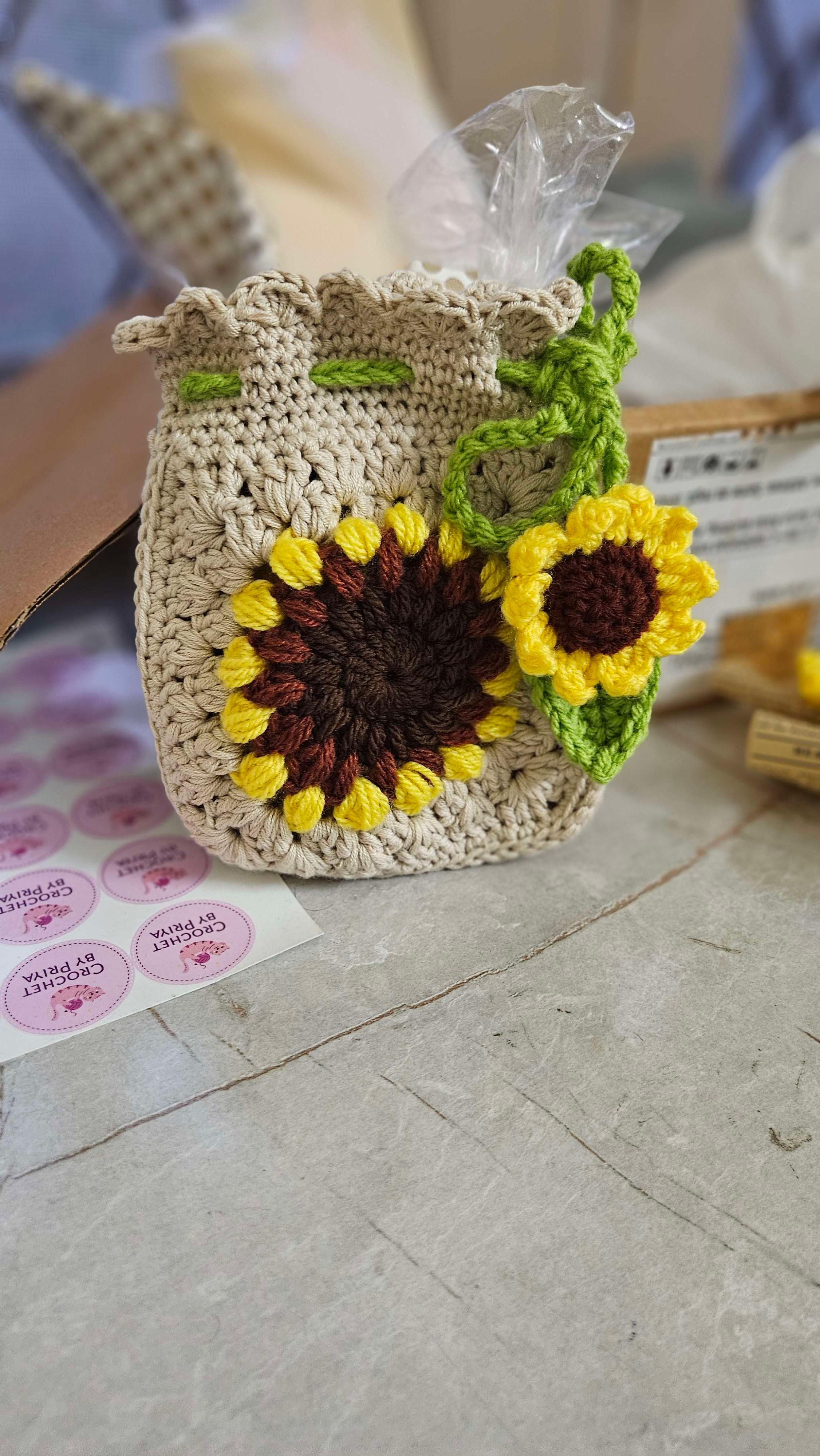 Sunflower phone bag thumbnail 2