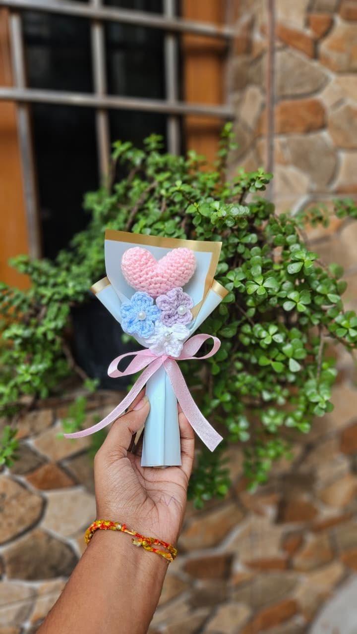 Mini heart bouquet