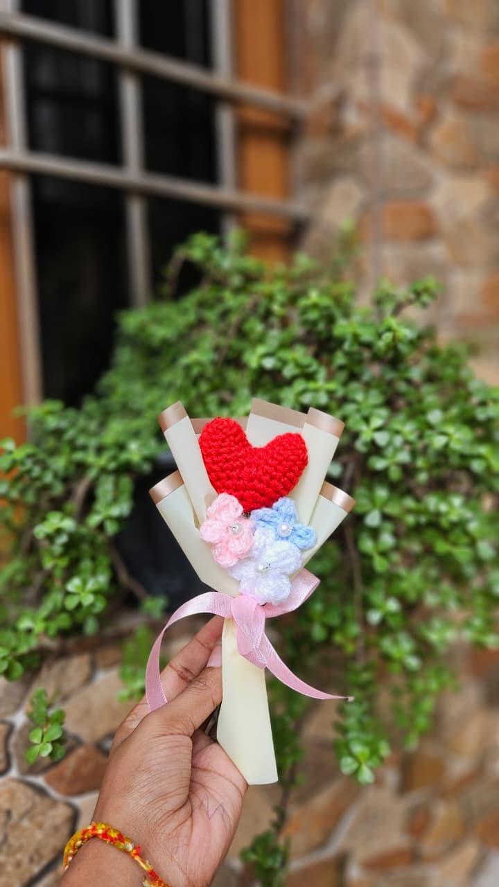 Mini heart bouquet thumbnail 2