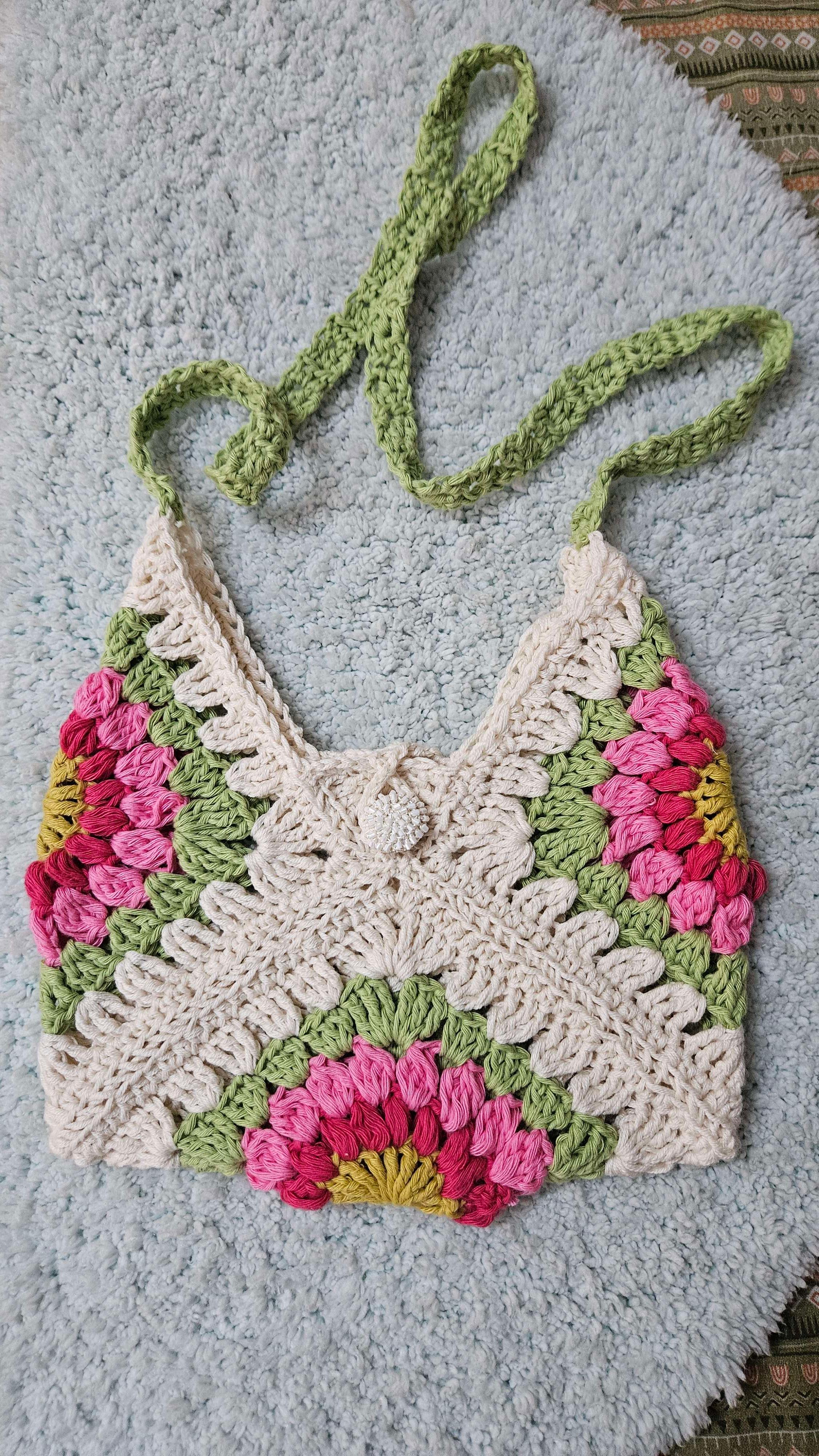 Granny square- flower design bag thumbnail 3