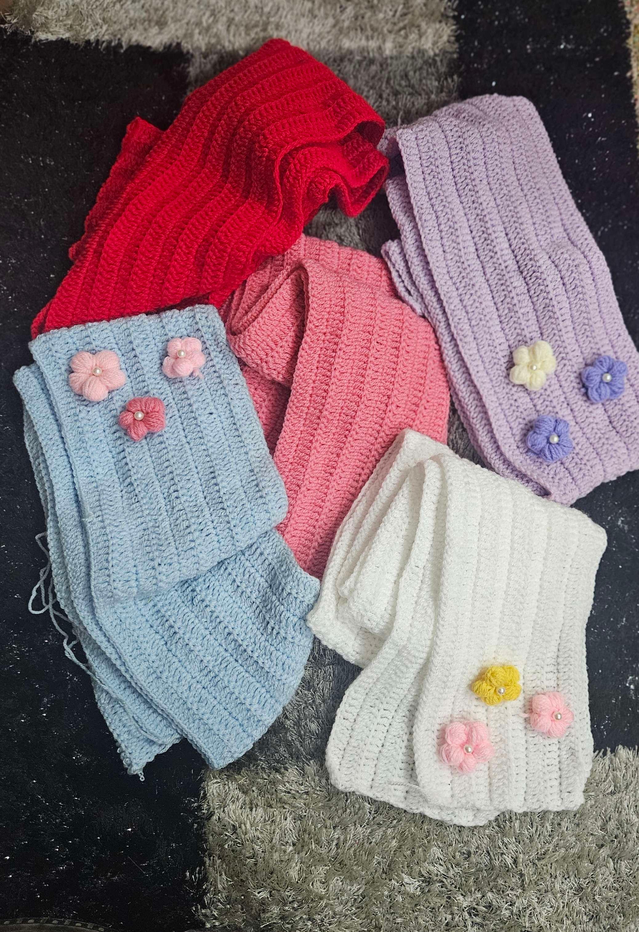 Crochet scarf thumbnail 4