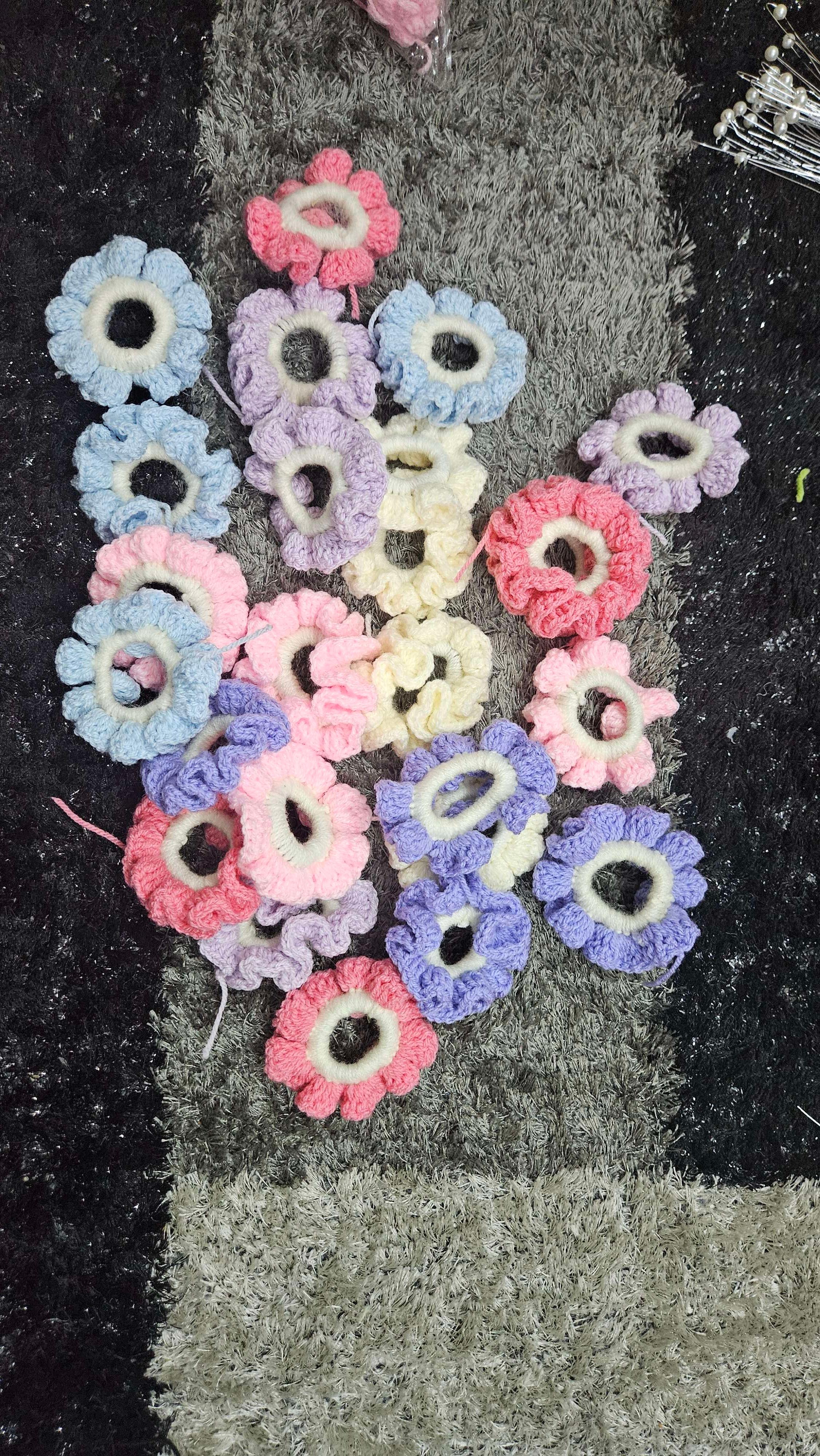 Scrunchie thumbnail 3