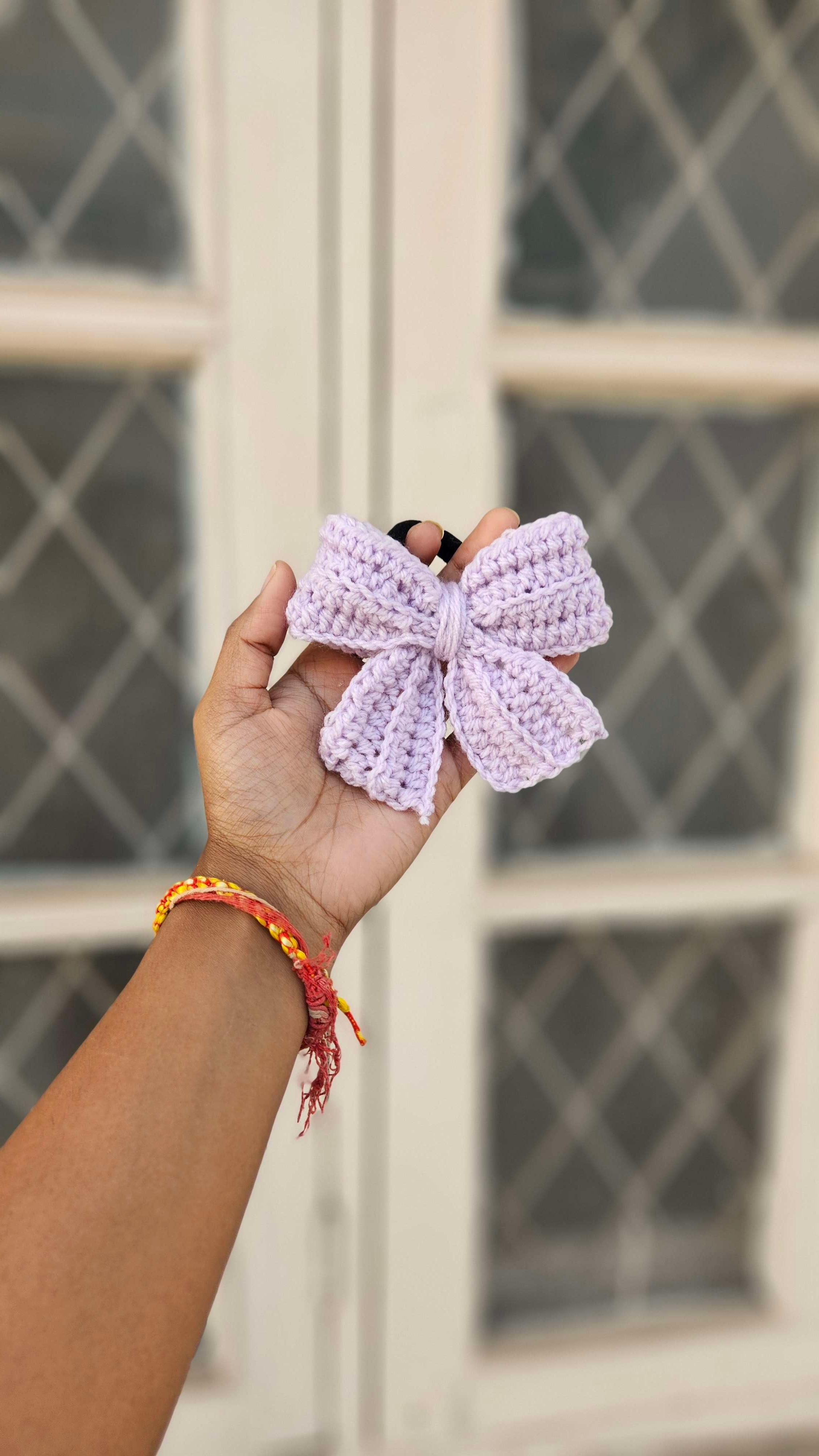 Hair bow thumbnail 2