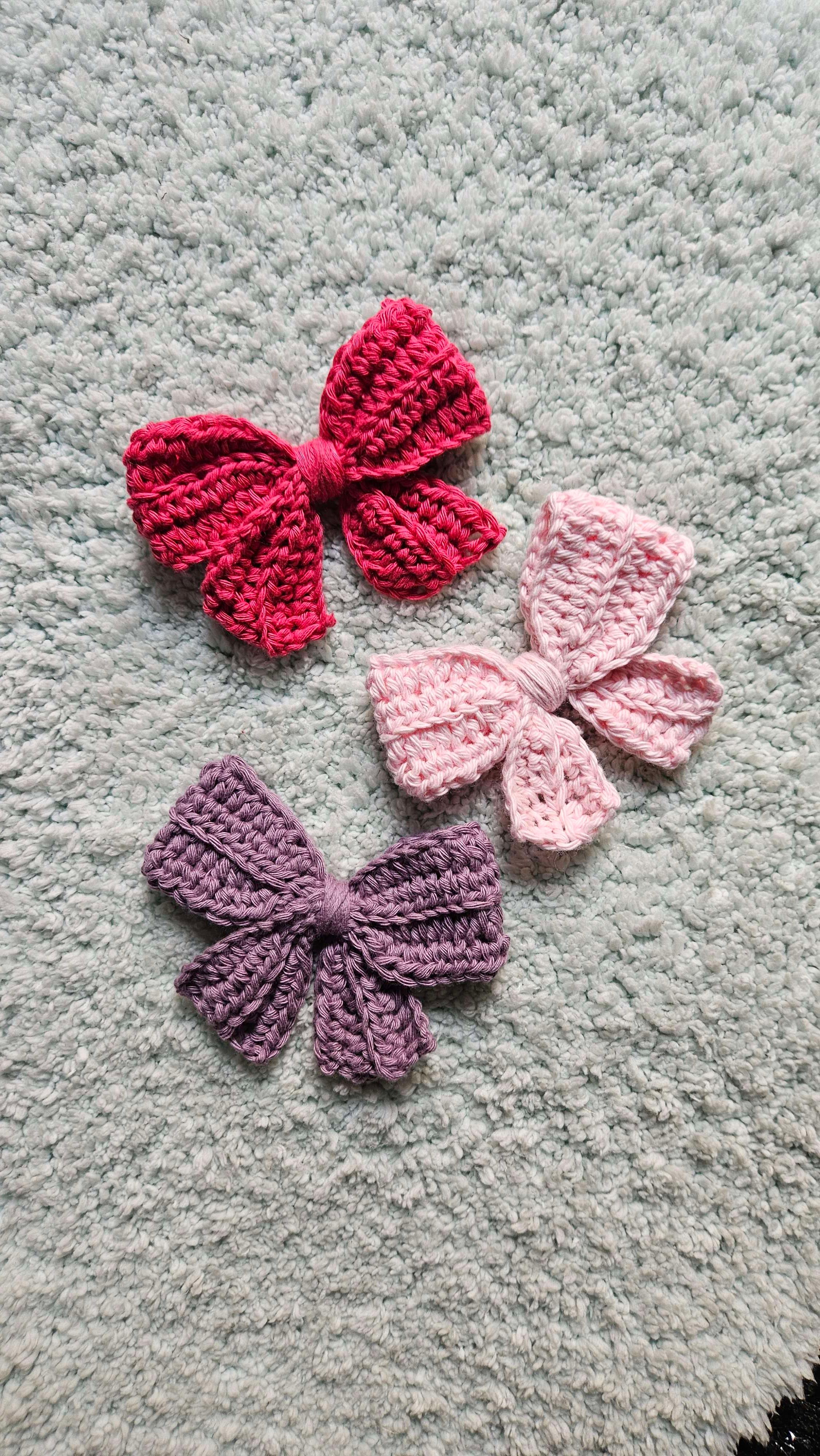 Hair bow thumbnail 3