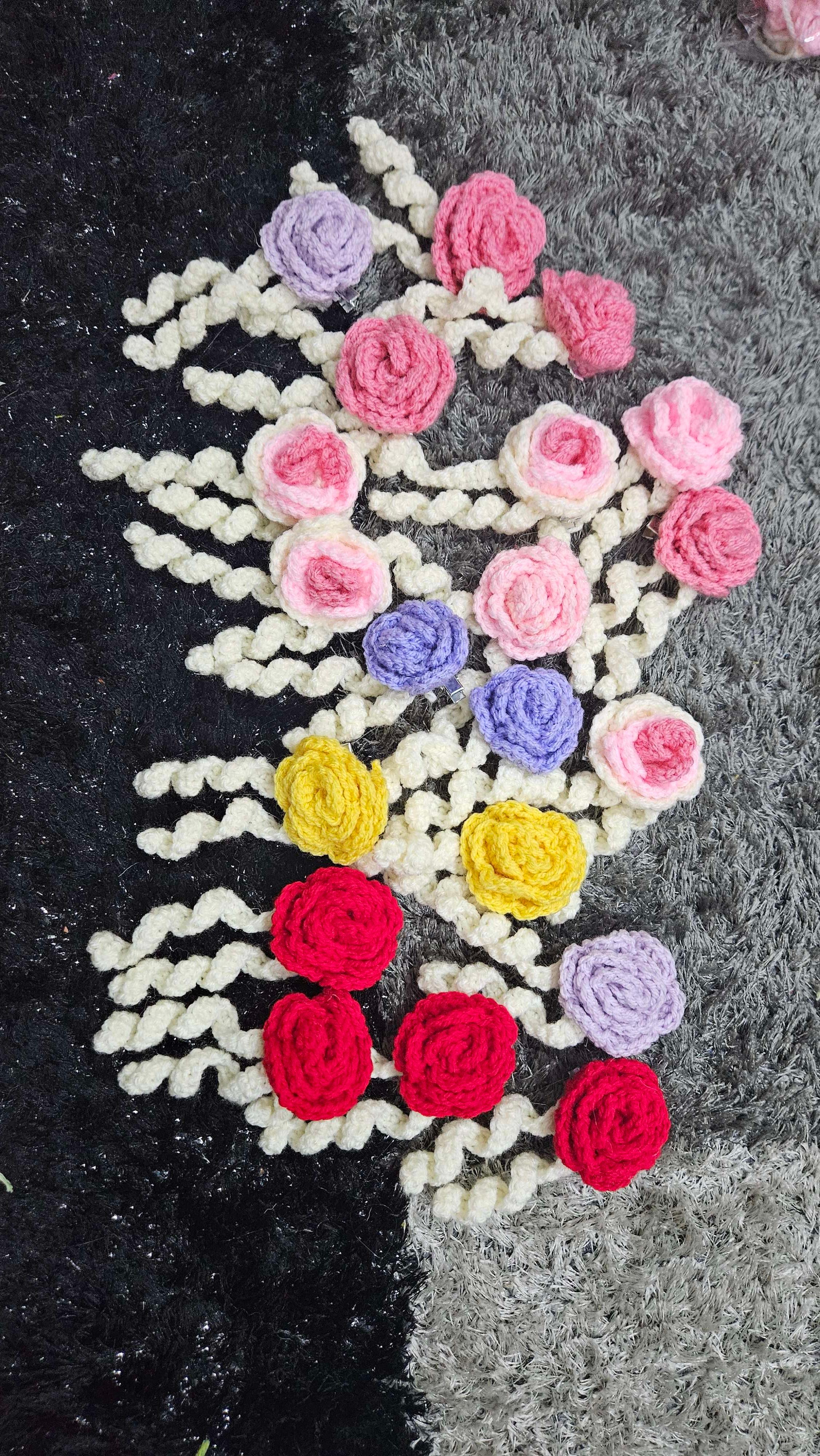 Rose hanging clip thumbnail 2