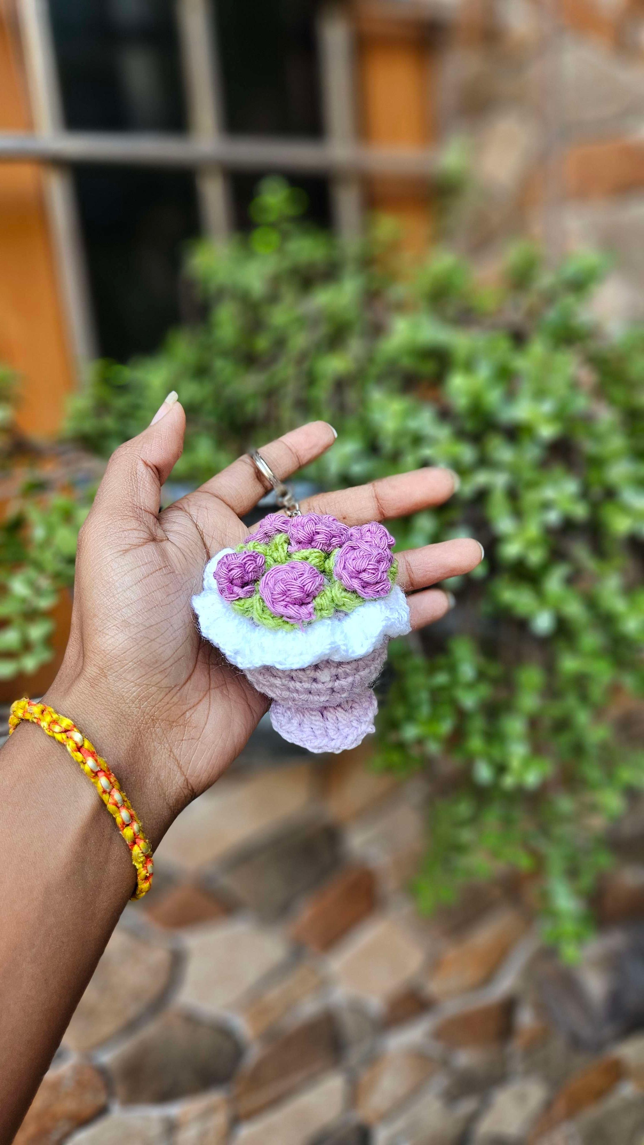 Bouquet keychian thumbnail 3