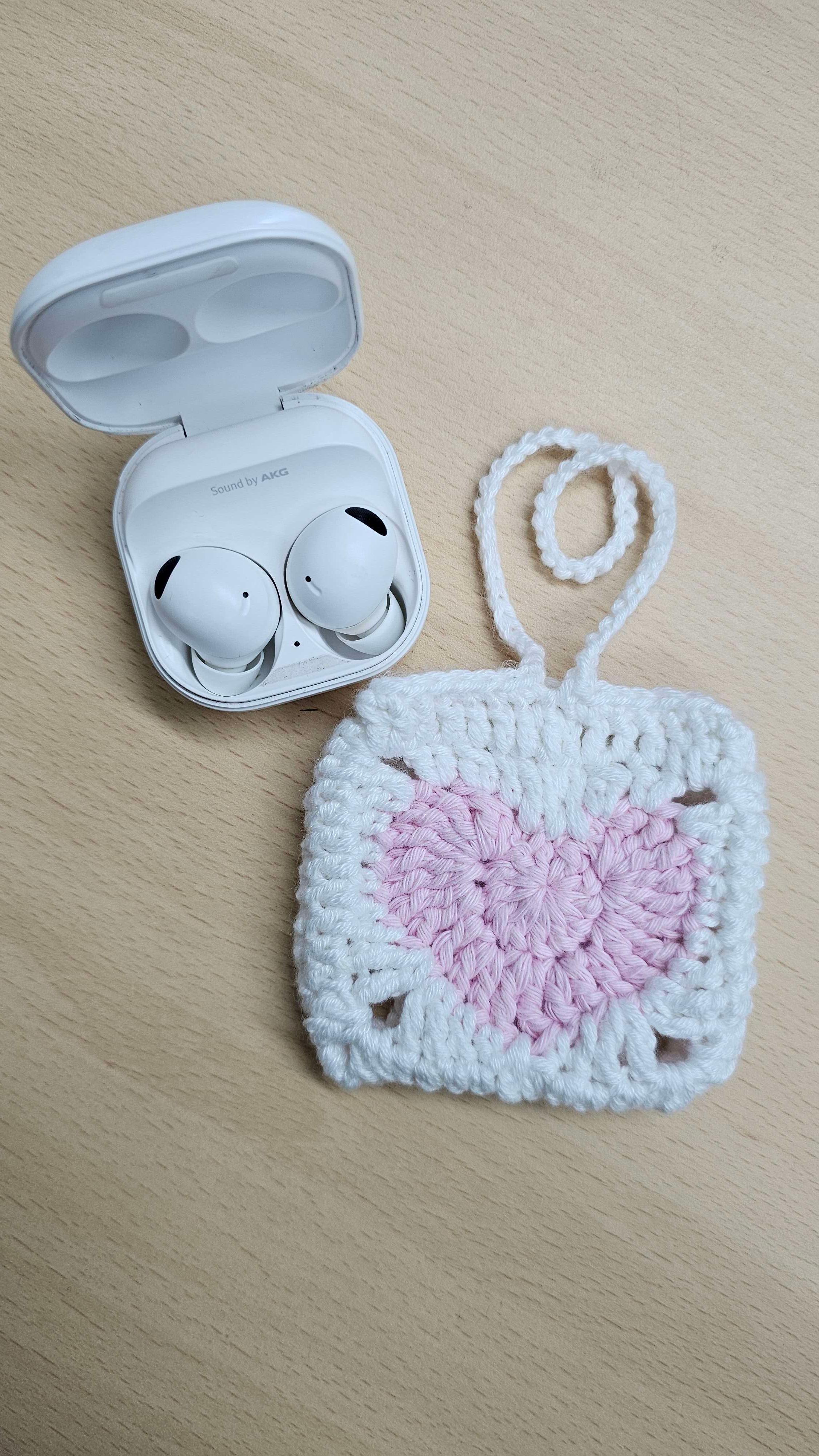 Heart buds case cover