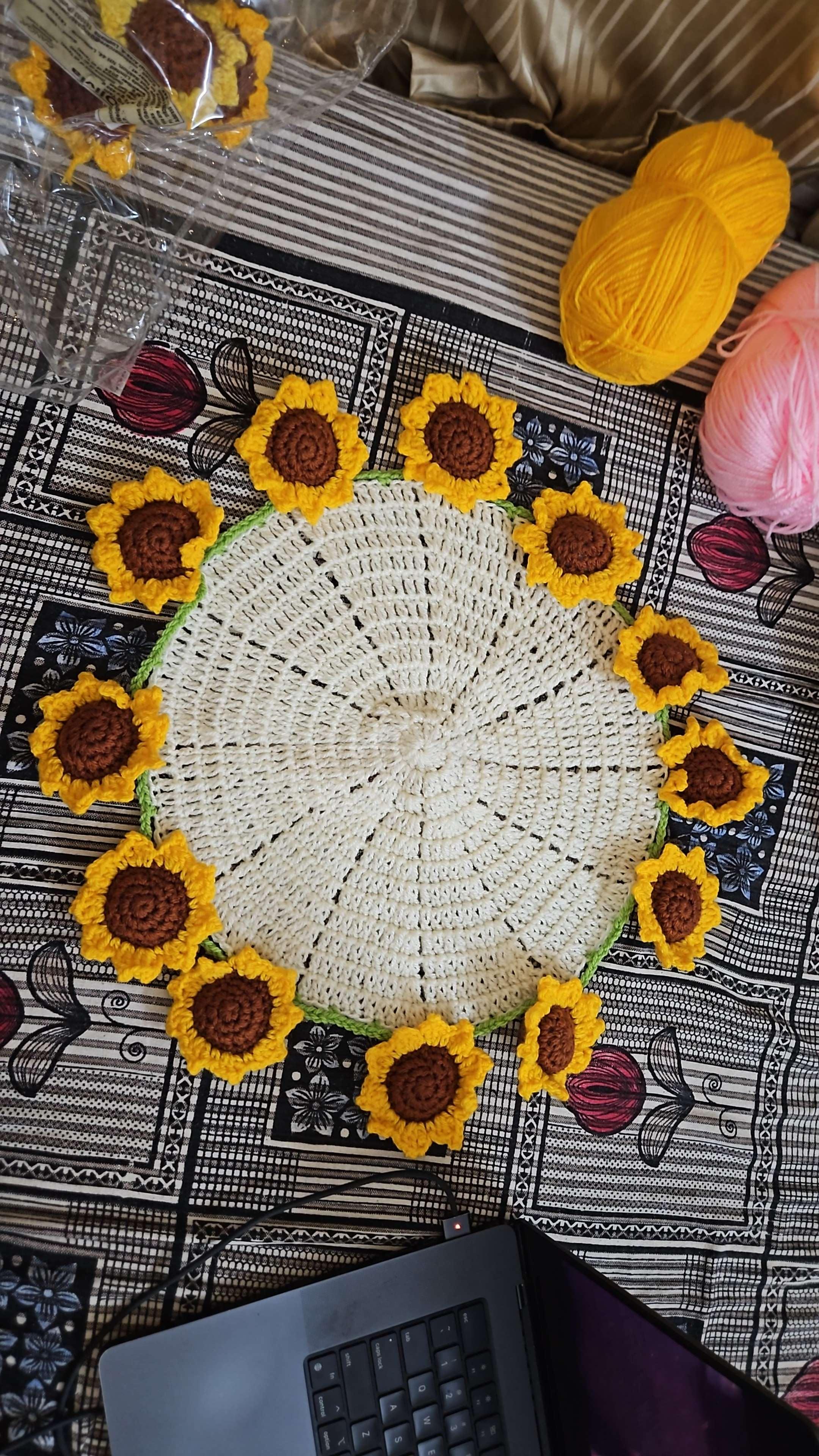 Sunflower blanket bouquet