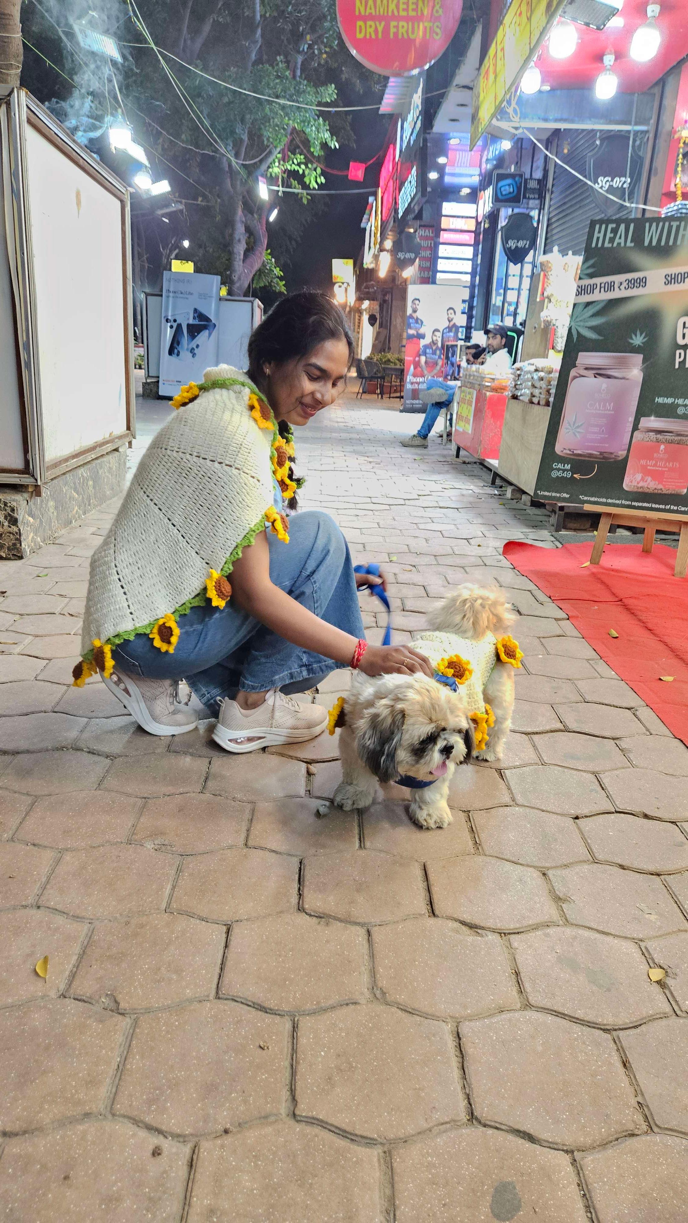 Sunflower blanket bouquet thumbnail 4